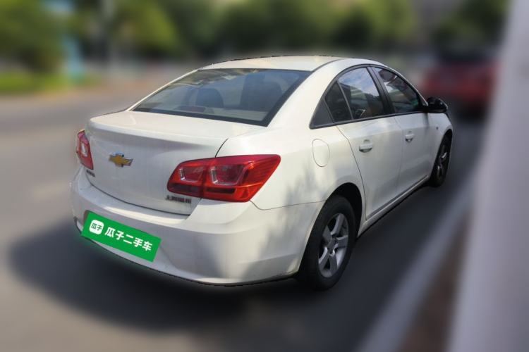 Used Chevrolet Cruze 2015 1.5L Classic SL MT Rear Right 45 Deg