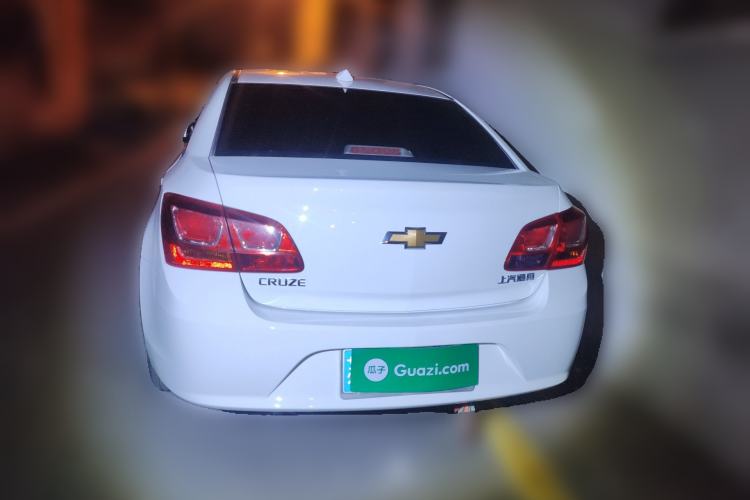 Used Chevrolet Cruze 2015 1.5L Classic SE MT Rear