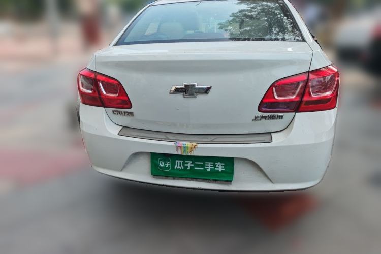 Used Chevrolet Cruze 2015 1.5L Classic SE MT Rear