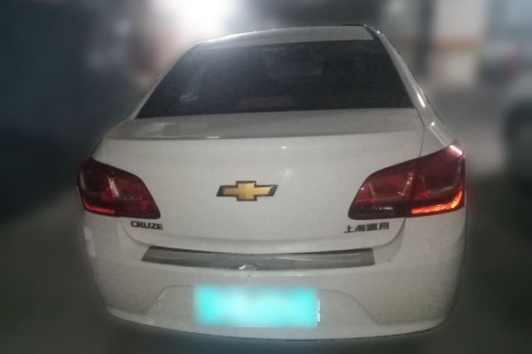 Used Chevrolet Cruze 2015 1.5L Classic SL MT Rear