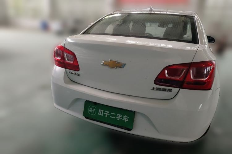 Used Chevrolet Cruze 2015 1.5L Classic SL MT Rear