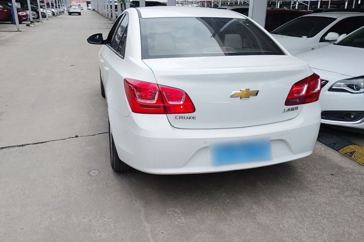 Used Chevrolet Cruze 2015 1.5L Classic SE AT Rear