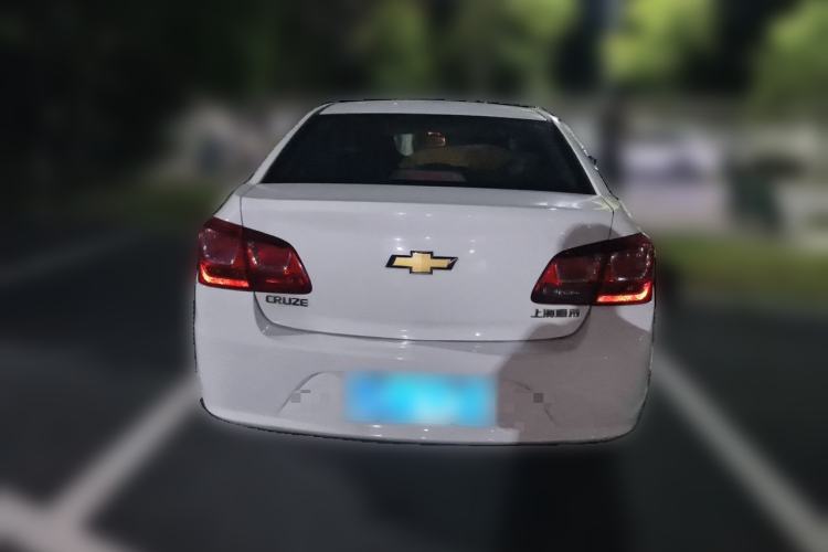 Used Chevrolet Cruze 2015 1.5L Classic SL MT Rear