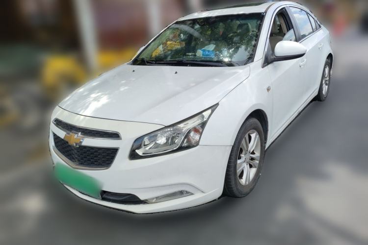 Ojetý Chevrolet Cruze 2015 1.5L Classic SE MT Guazi used car, China used car export, Used car for sale, Used cars, Cheapest cars for sale