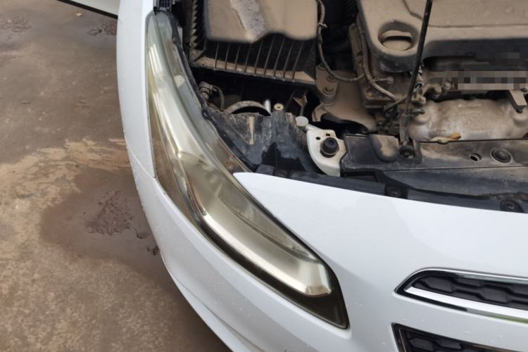 Used Chevrolet Cruze 2015 1.5L Classic SL MT Right Front Headlight