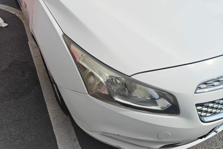 Used Chevrolet Cruze 2015 1.5L Classic SE AT Right Front Headlight
