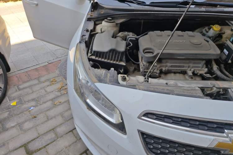 Used Chevrolet Cruze 2015 1.5L Classic SL MT Right Front Headlight