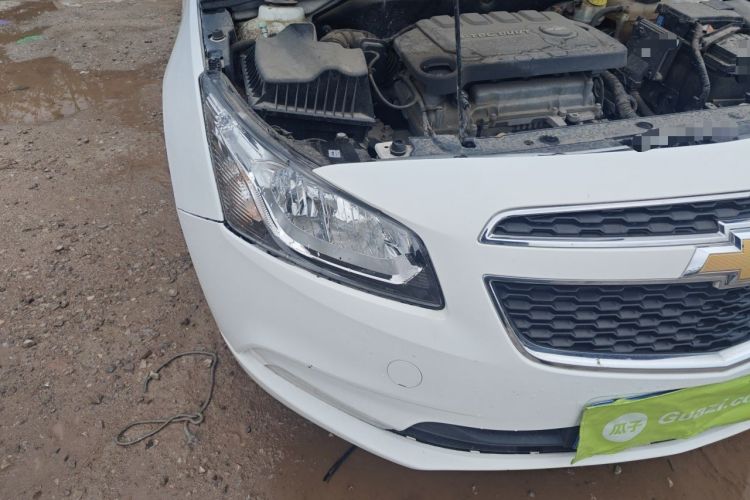 Used Chevrolet Cruze 2015 1.5L Classic SE AT Right Front Headlight
