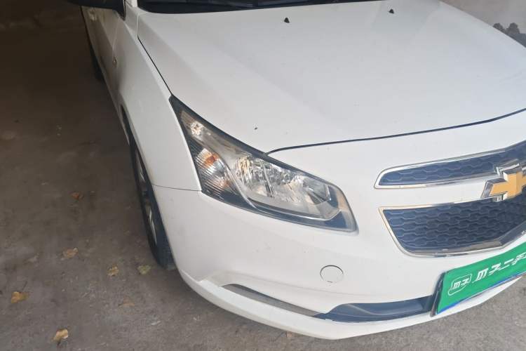 Used Chevrolet Cruze 2015 1.5L Classic SE AT Right Front Headlight