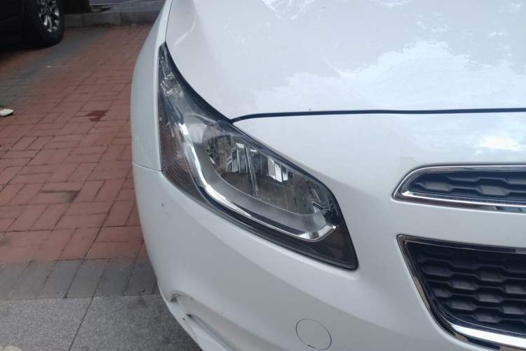 Used Chevrolet Cruze 2015 1.5L Classic SE AT Right Front Headlight