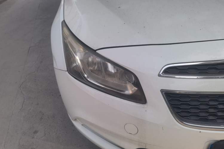 Used Chevrolet Cruze 2015 1.5L Classic SE AT Right Front Headlight
