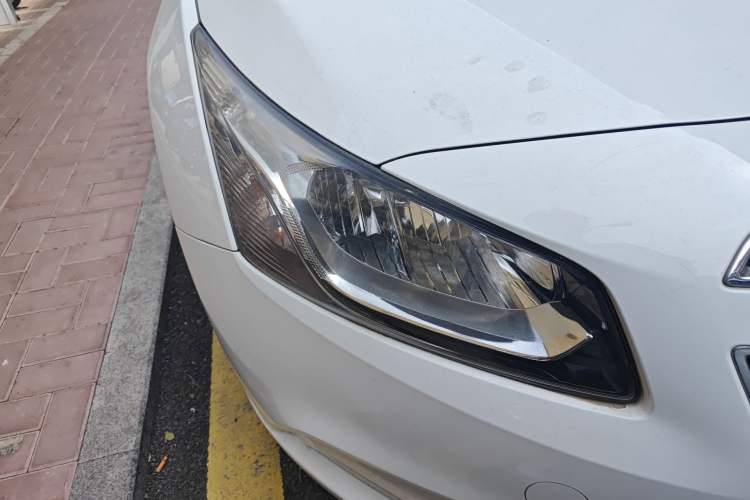 Used Chevrolet Cruze 2015 1.5L Classic SE AT Right Front Headlight