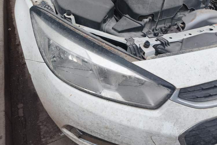 Used Chevrolet Cruze 2015 1.5L Manual Elite Edition Right Front Headlight