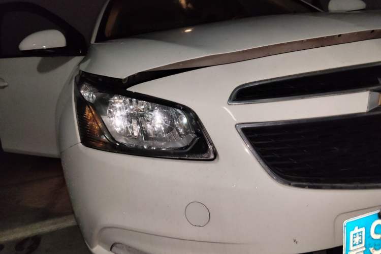 Used Chevrolet Cruze 2015 1.5L Classic SE AT Right Front Headlight