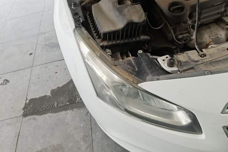 Used Chevrolet Cruze 2015 1.5L Classic SE AT Right Front Headlight