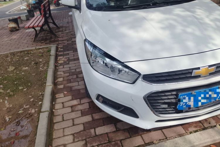 Used Chevrolet Cruze 2015 1.5L Manual Elite Edition Right Front Headlight