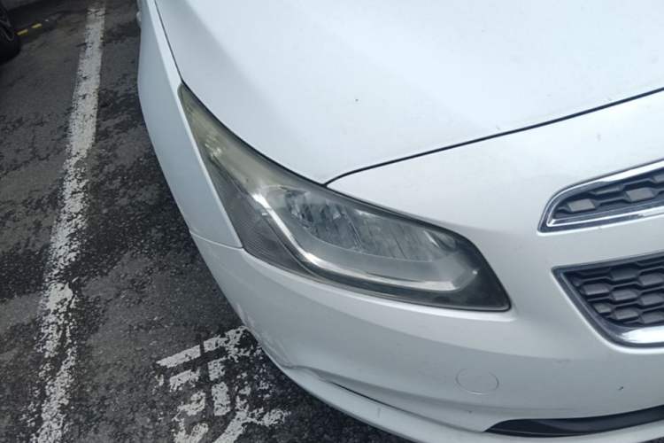 Used Chevrolet Cruze 2015 1.5L Classic SL MT Right Front Headlight