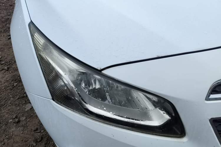 Used Chevrolet Cruze 2015 1.5L Classic SE MT Right Front Headlight
