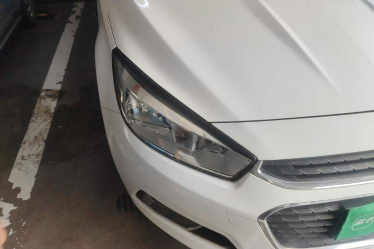Used Chevrolet Cruze 2015 1.4T DCG Luxury Edition Right Front Headlight