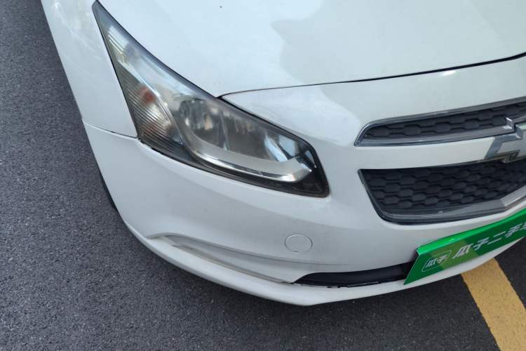 Used Chevrolet Cruze 2015 1.5L Classic SE AT Right Front Headlight