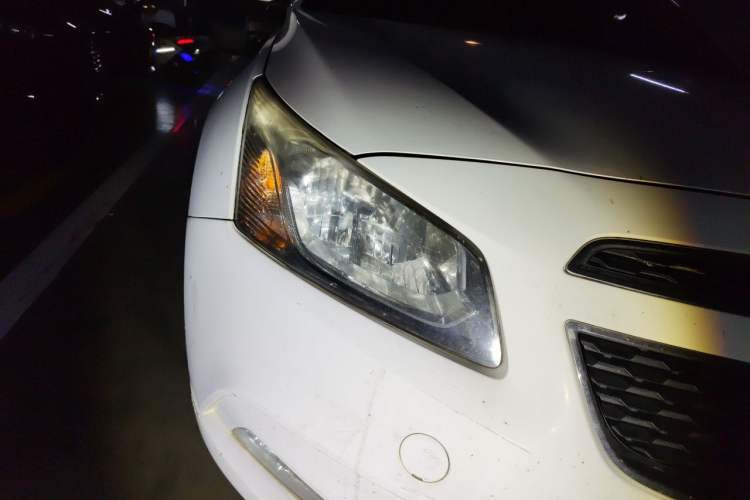 Used Chevrolet Cruze 2015 1.5L Classic SE AT Right Front Headlight