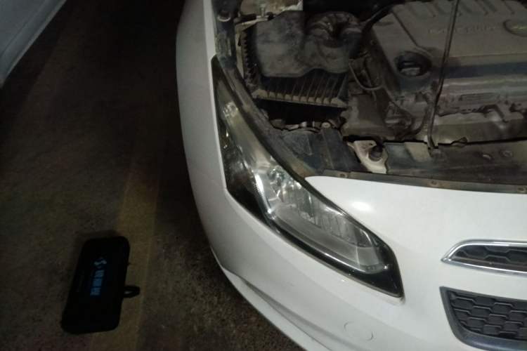 Used Chevrolet Cruze 2015 1.5L Classic SE AT Right Front Headlight