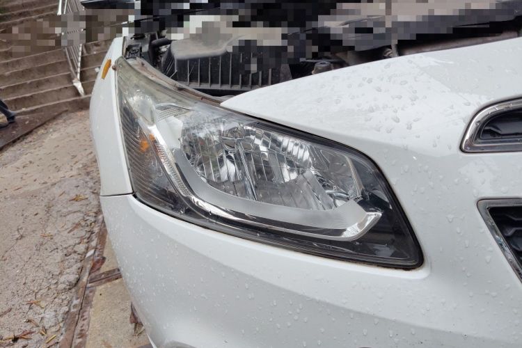 Used Chevrolet Cruze 2015 1.5L Classic SE MT Right Front Headlight