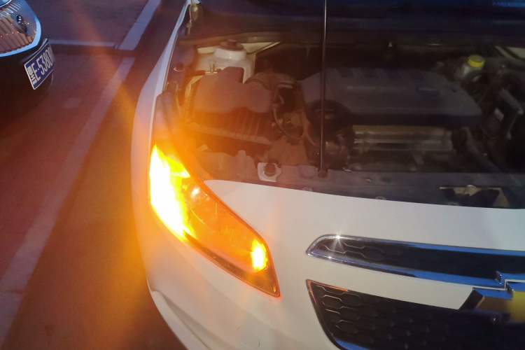 Used Chevrolet Cruze 2015 1.5L Classic SE AT Right Front Headlight