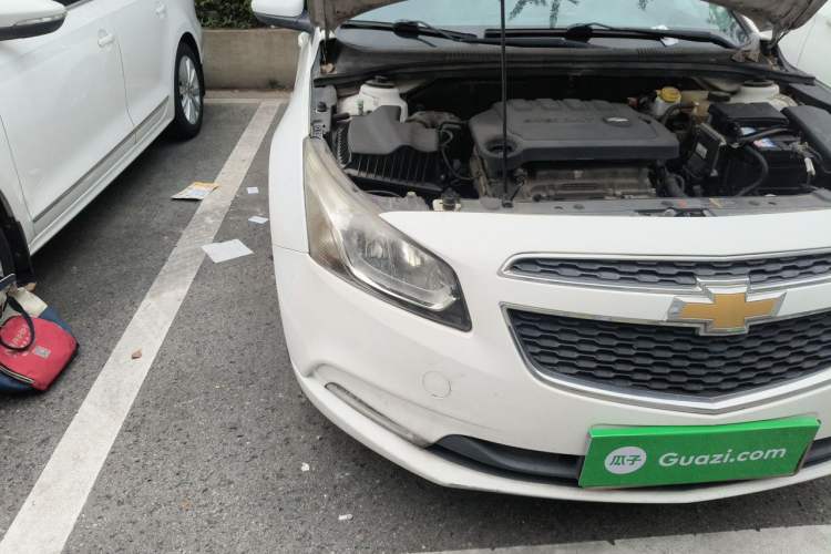 Used Chevrolet Cruze 2015 1.5L Classic SE AT Right Front Headlight