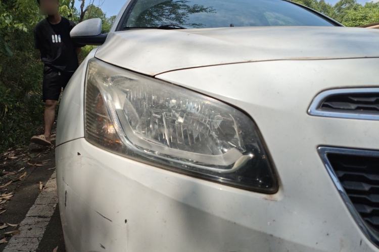 Used Chevrolet Cruze 2015 1.5L Classic SL MT Right Front Headlight