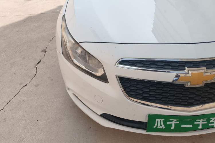 Used Chevrolet Cruze 2015 1.5L Classic SE MT Right Front Headlight