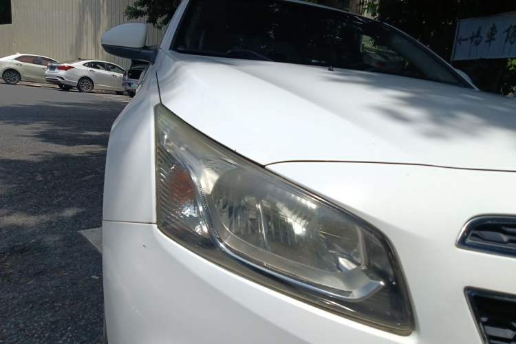 Used Chevrolet Cruze 2015 1.5L Classic SE MT Right Front Headlight