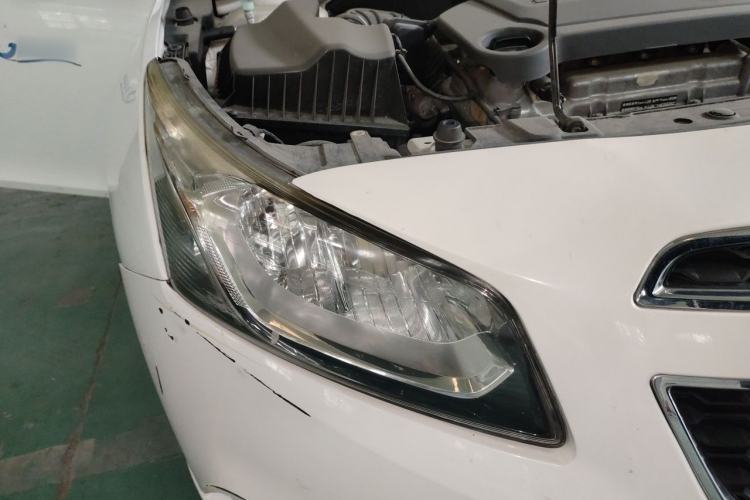Used Chevrolet Cruze 2015 1.5L Classic SL MT Right Front Headlight