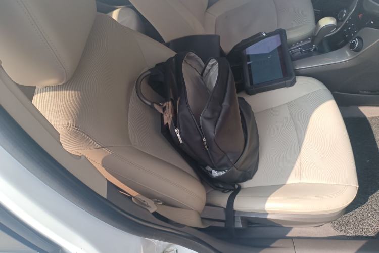 Used Chevrolet Cruze 2015 1.5L Classic SE AT Right Front Seat
