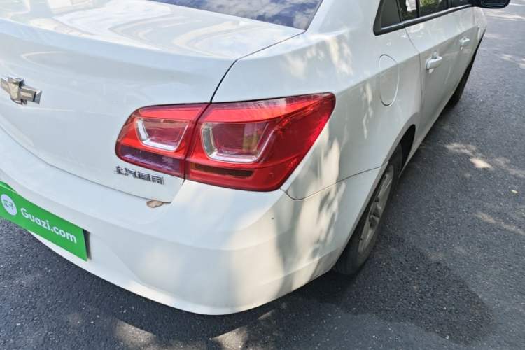 Used Chevrolet Cruze 2015 1.5L Classic SL MT Right Rear Taillight