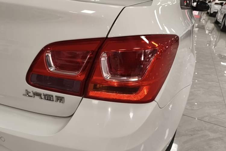 Used Chevrolet Cruze 2015 1.5L Classic SE AT Right Rear Taillight