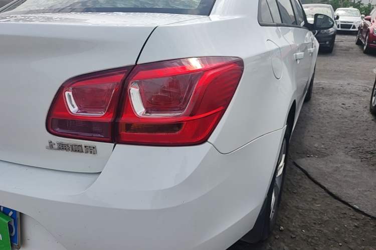 Used Chevrolet Cruze 2015 1.5L Classic SE MT Right Rear Taillight