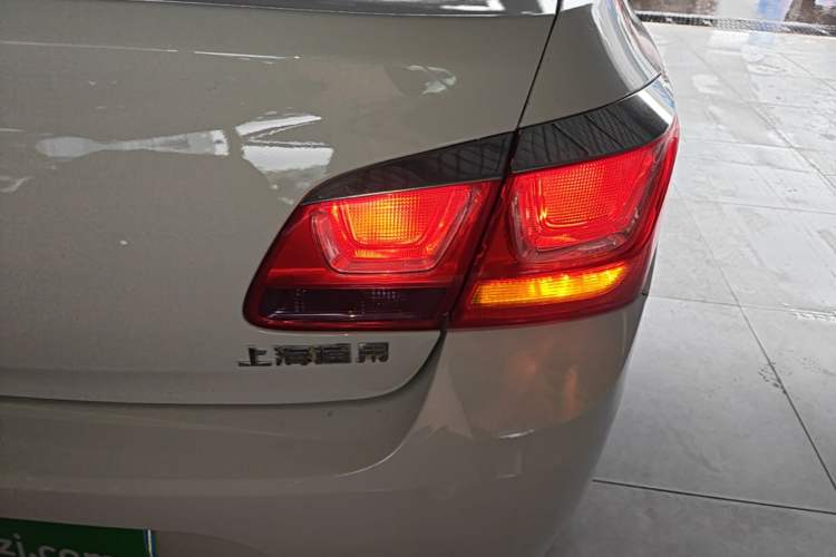 Used Chevrolet Cruze 2015 1.5L Classic SL MT Right Rear Taillight