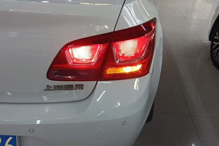 Used Chevrolet Cruze 2015 1.5L Classic SE AT Right Rear Taillight