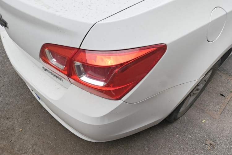 Used Chevrolet Cruze 2015 1.5L Classic SL MT Right Rear Taillight