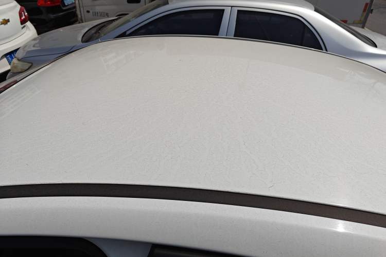 Used Chevrolet Cruze 2015 1.5L Classic SL MT Roof