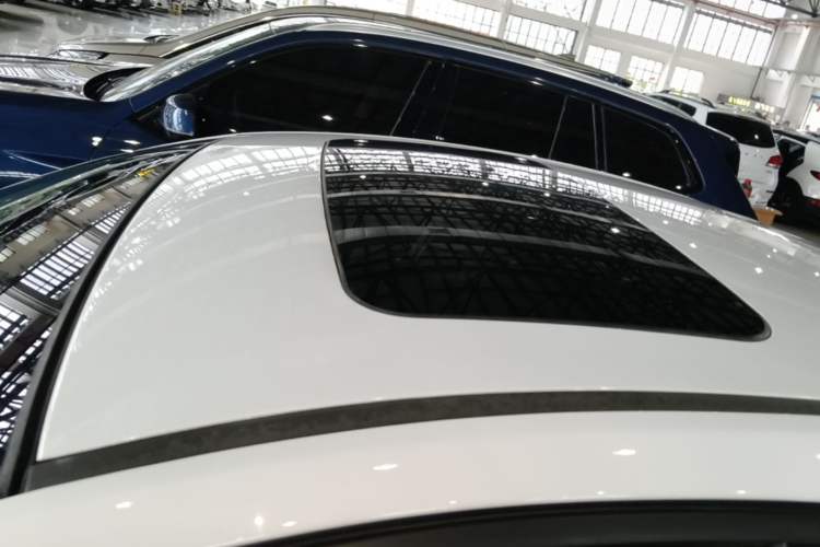 Used Chevrolet Cruze 2015 1.5L Classic SE AT Roof