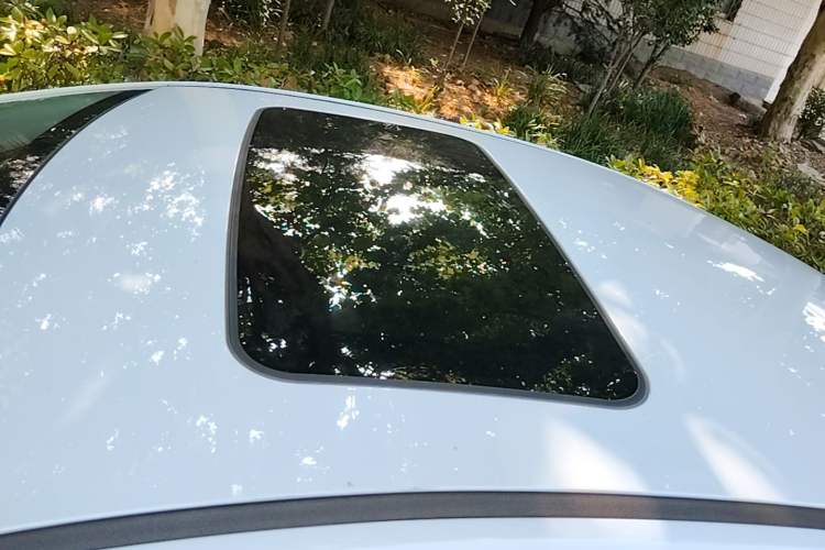 Used Chevrolet Cruze 2015 1.5L Automatic Luxury Edition Roof