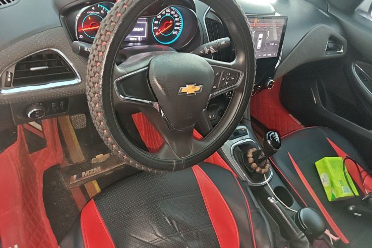 Used Chevrolet Cruze 2015 1.5L Manual Elite Edition Steering Wheel