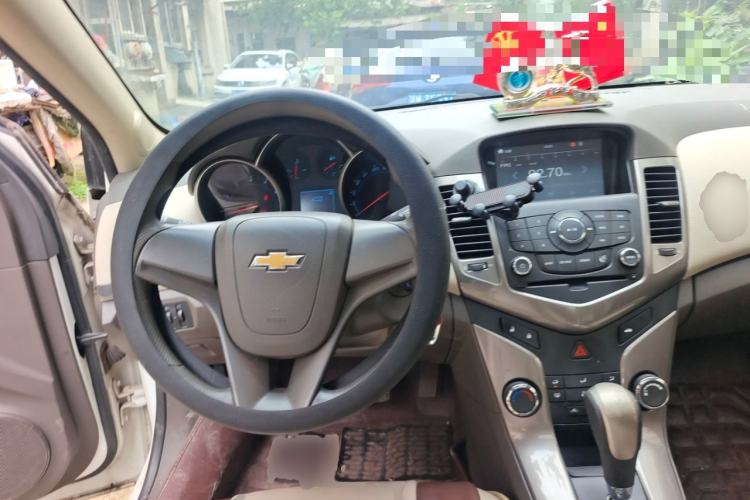 Used Chevrolet Cruze 2015 1.5L Classic SE AT Steering Wheel