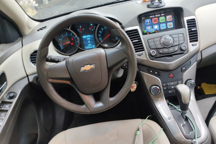 Used Chevrolet Cruze 2015 1.5L Classic SE AT Steering Wheel