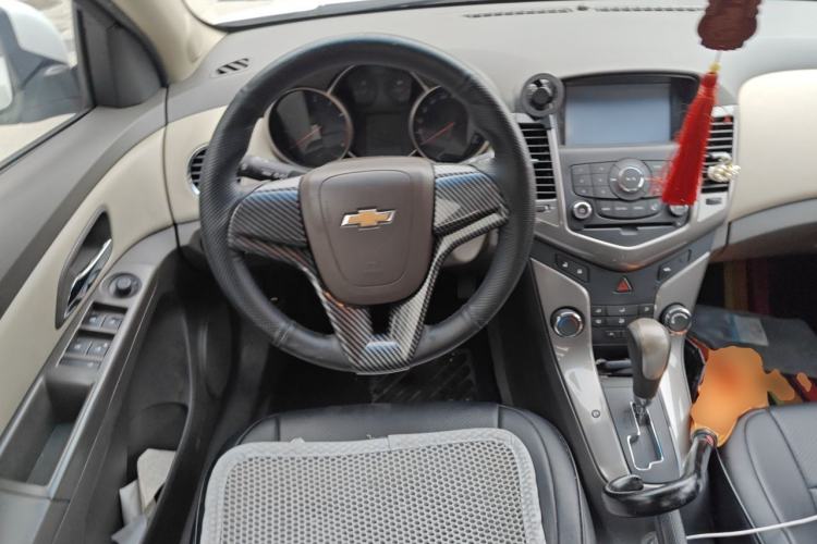 Used Chevrolet Cruze 2015 1.5L Classic SE AT Steering Wheel