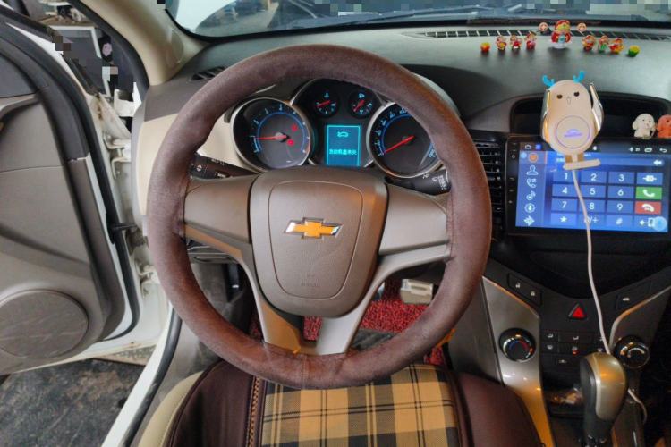 Used Chevrolet Cruze 2015 1.5L Classic SE AT Steering Wheel