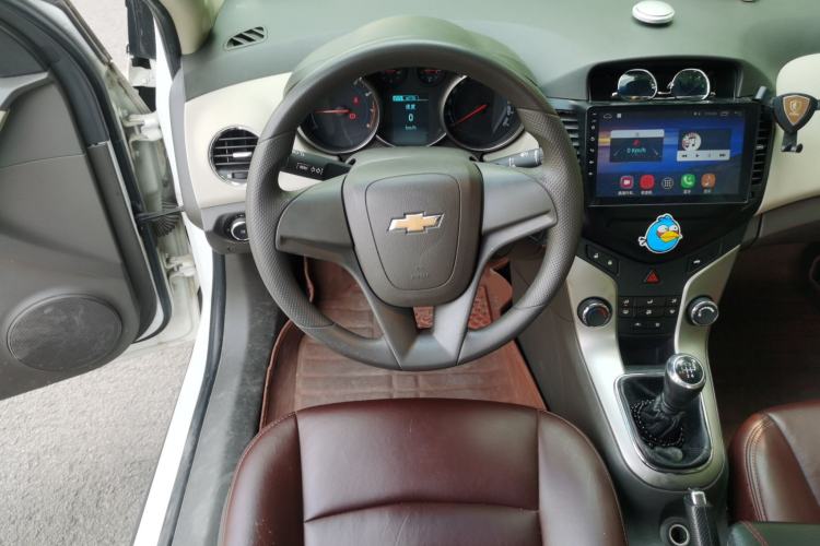 Used Chevrolet Cruze 2015 1.5L Classic SL MT Steering Wheel