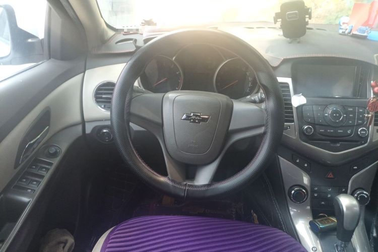 Used Chevrolet Cruze 2015 1.5L Classic SE AT Steering Wheel
